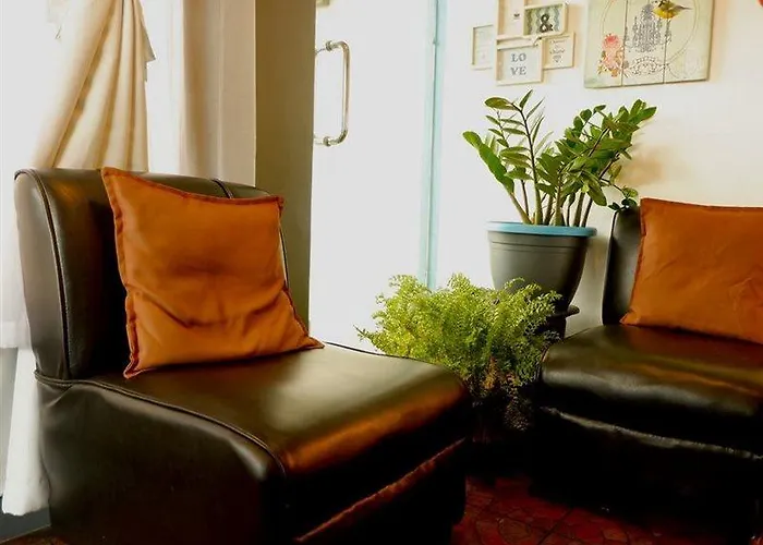 The Budget Hotel- Bonifacio Global Hotel Manila