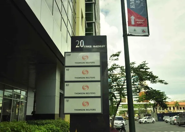 The Budget Hotel- Bonifacio Global Hotel