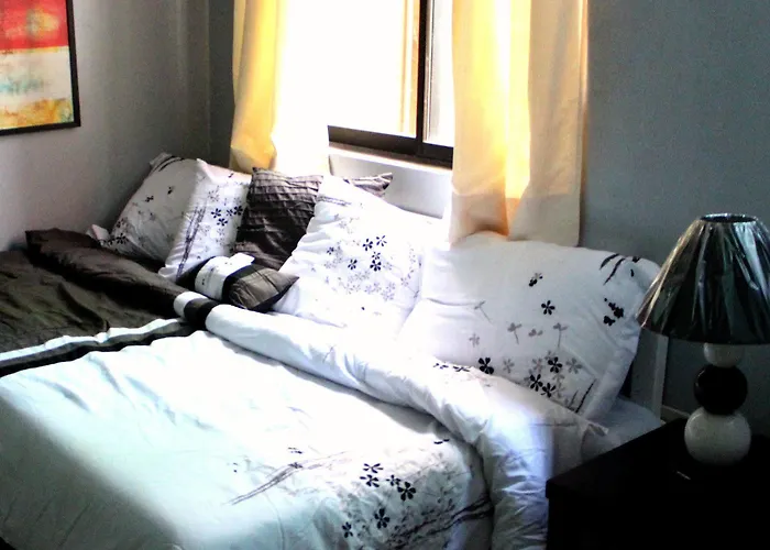 Hotel The Budget Hotel- Bonifacio Global