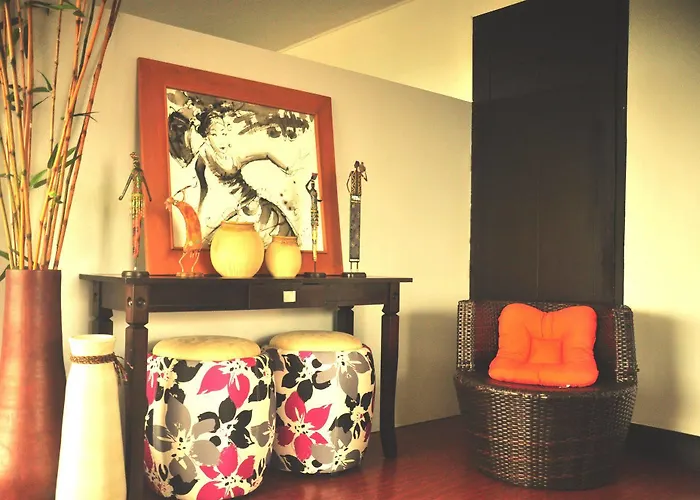 The Budget Hotel- Bonifacio Global 2*