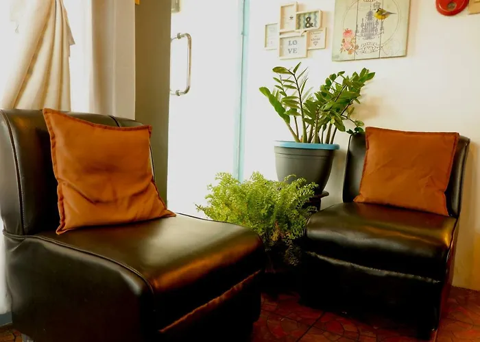 The Budget Hotel- Bonifacio Global Hotel